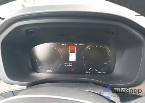 2021 Volvo Xc60 T5 Inscription z USA, uszkodzony, nr VIN YV4102DL5M1887032